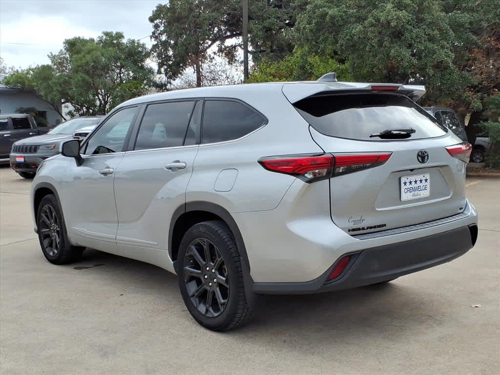 2023 Toyota Highlander LE