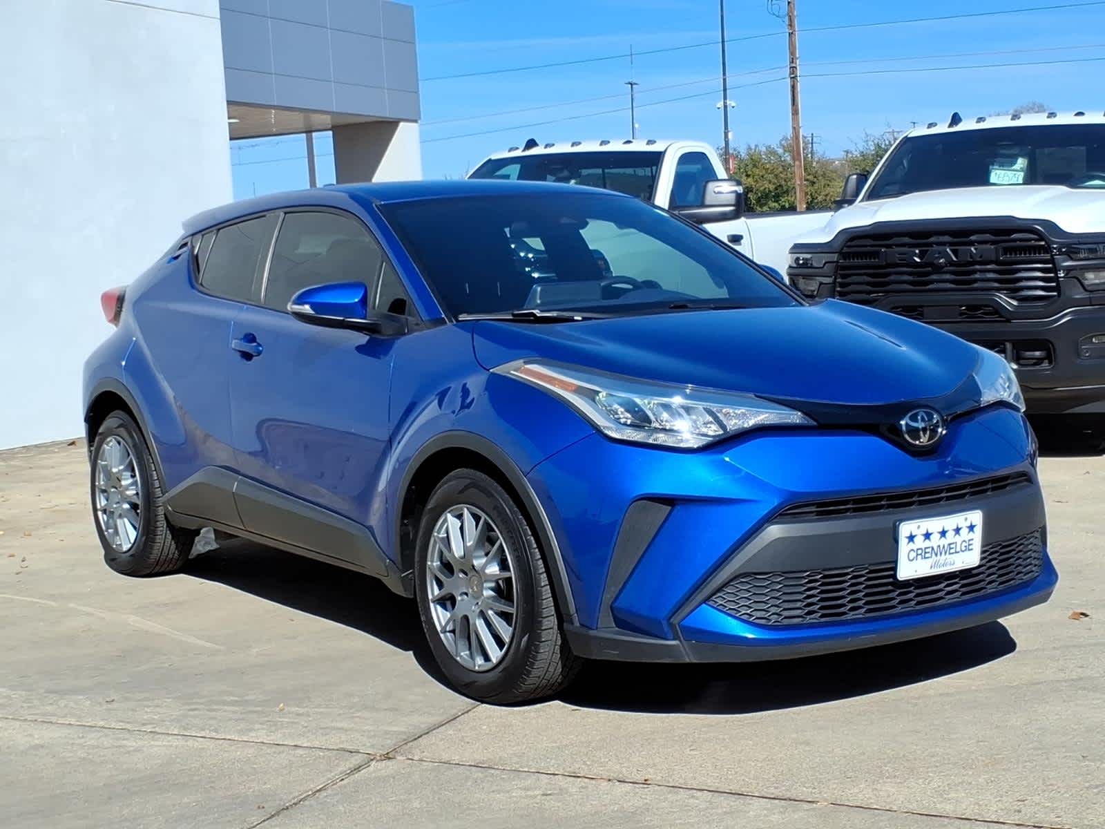 2022 Toyota C-HR XLE